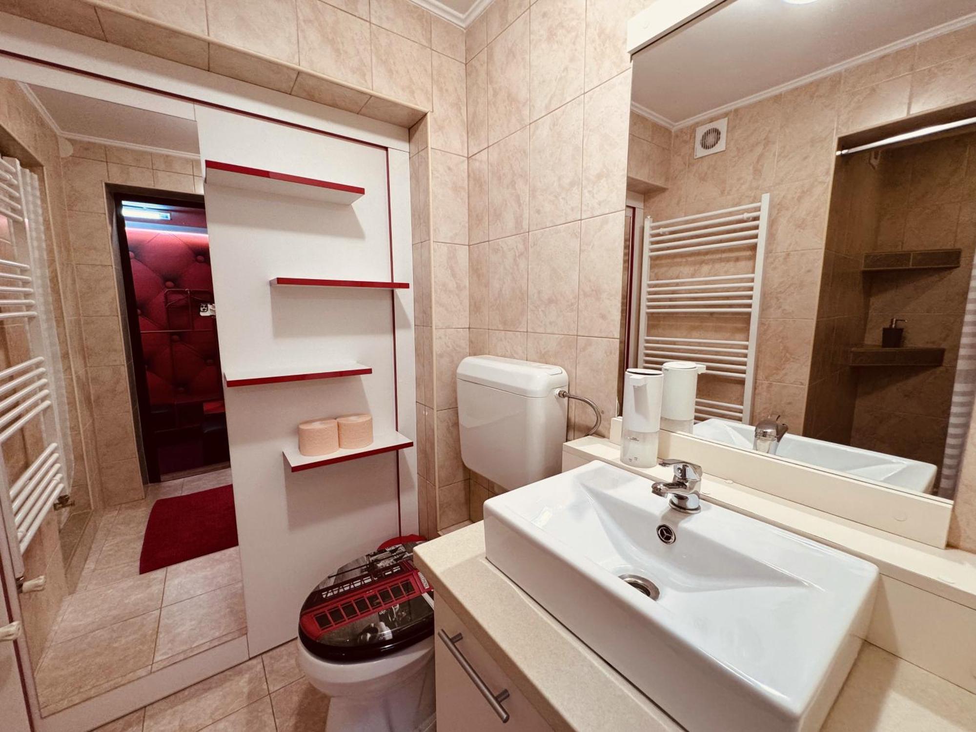 Ferienwohnung Excluzive Odorheiu Secuiesc Zimmer foto