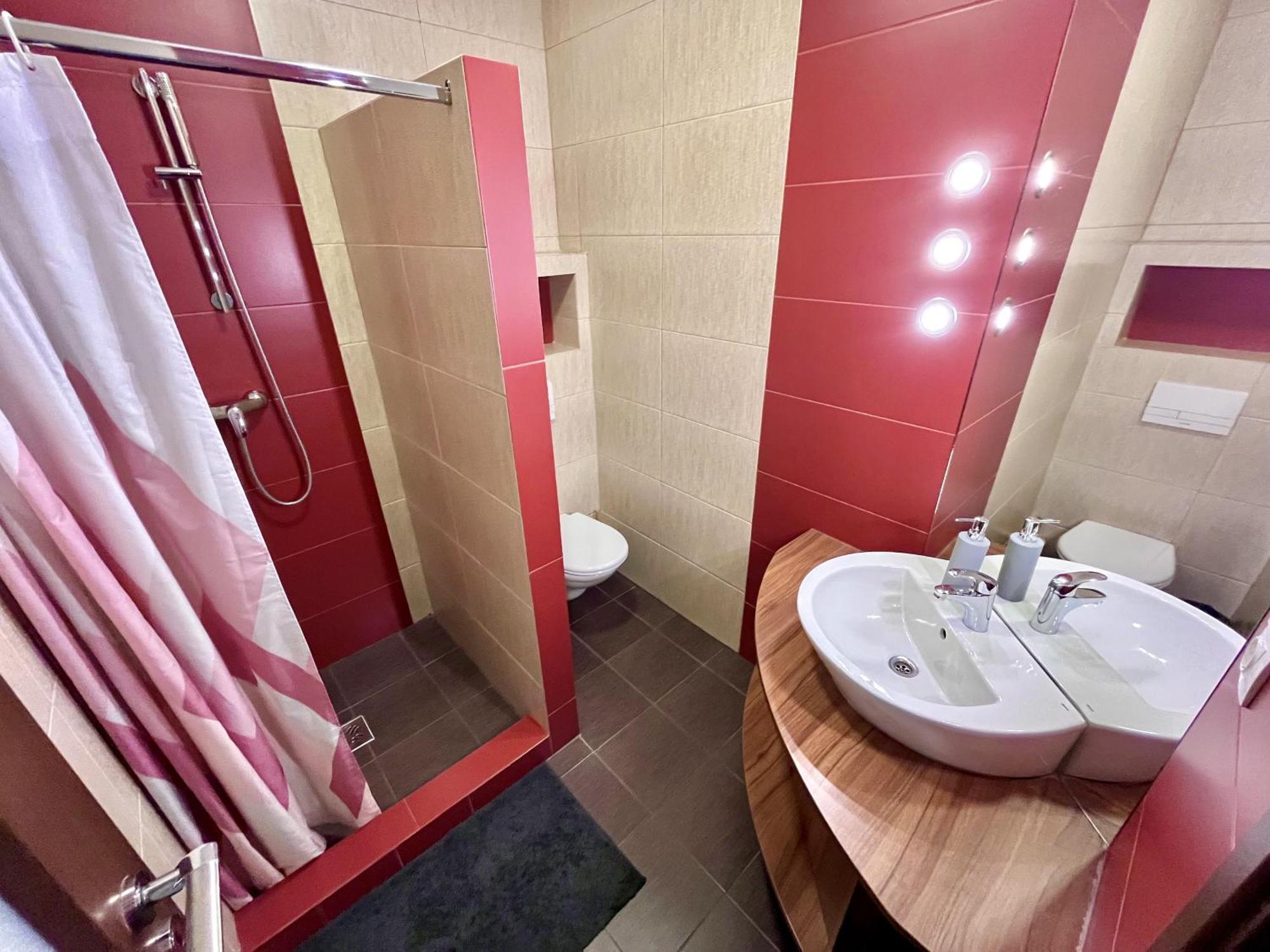 Ferienwohnung Excluzive Odorheiu Secuiesc Exterior foto